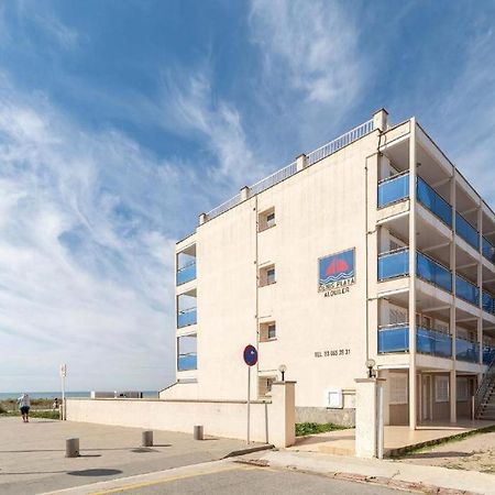 Apartamentos Denis Castelldefels Exteriör bild