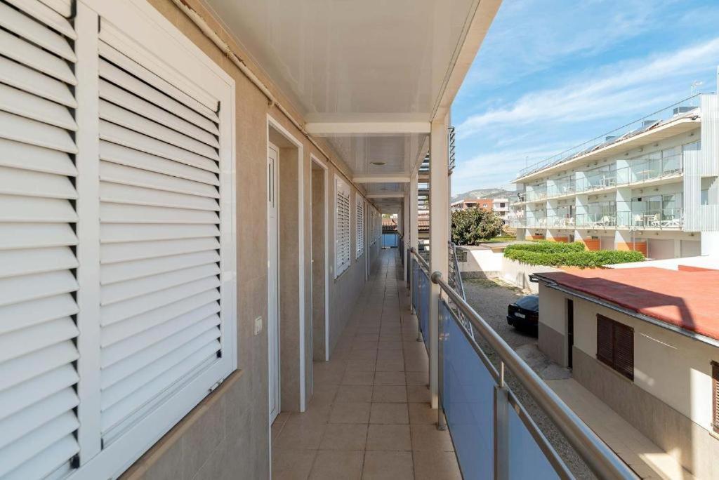 Apartamentos Denis Castelldefels Exteriör bild
